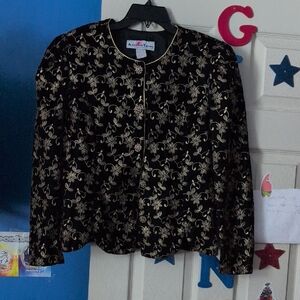 Elegant Black and Gold Floral Blazer